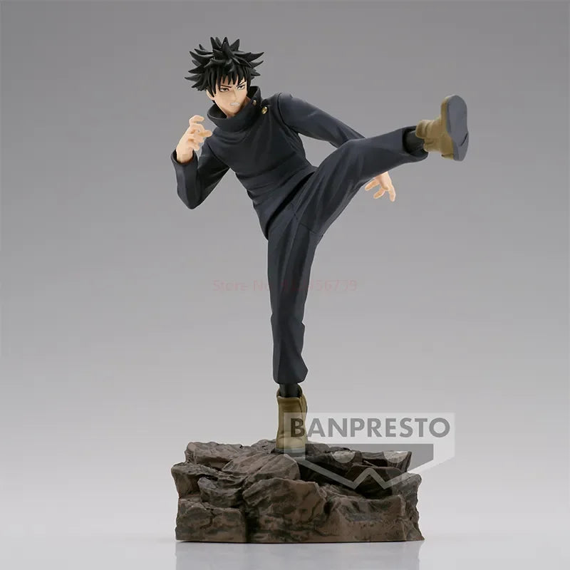 Jujutsu Kaisen Banpresto Fushiguro Megumi kicking pose figure