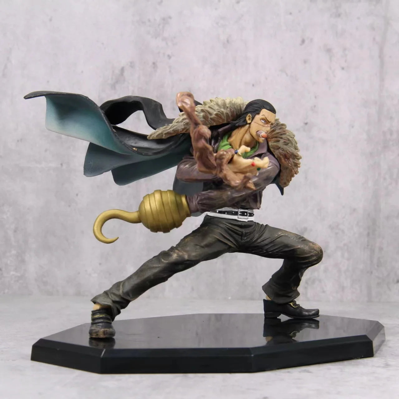 One Piece Sir Crocodile figure