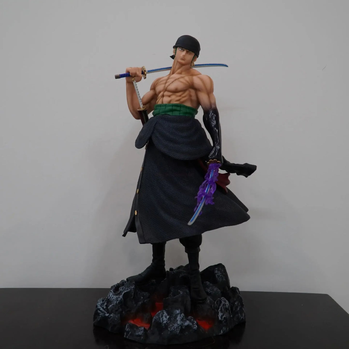 One Piece large Roronoa Zoro Model