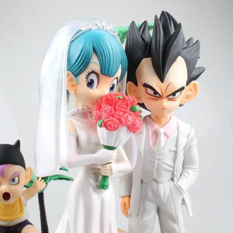 Dragon Ball Z Vegeta and Bulma Wedding w/baby Trunks statue