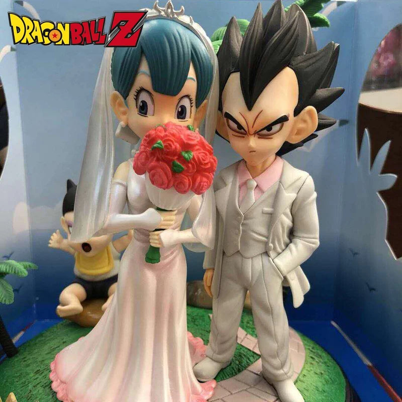 Dragon Ball Z Vegeta and Bulma Wedding w/baby Trunks statue