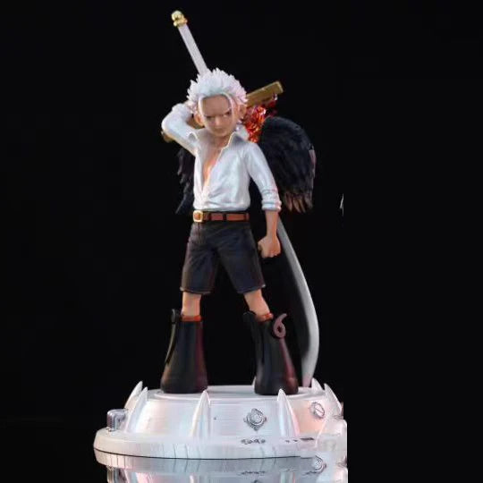 One Piece Seraphim Eagle Eye Dracule Mihawk figure