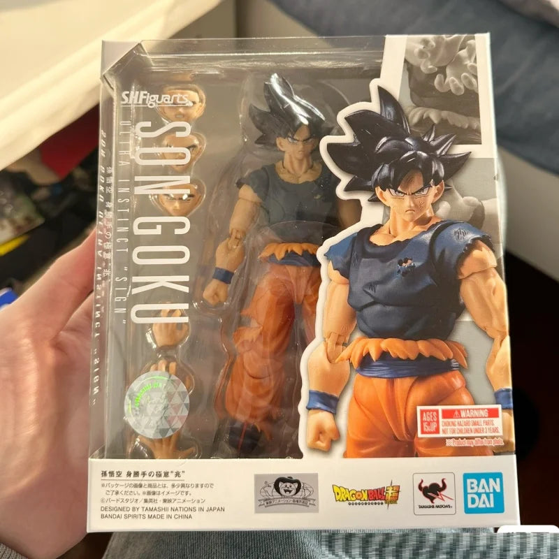 Son Goku Ultra Instinct "Sign" Figure