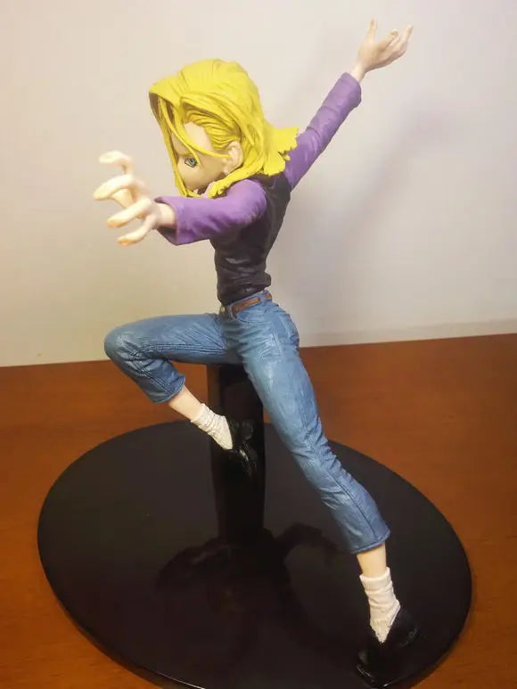 Dragon Ball Z Figure Android 18 or 17