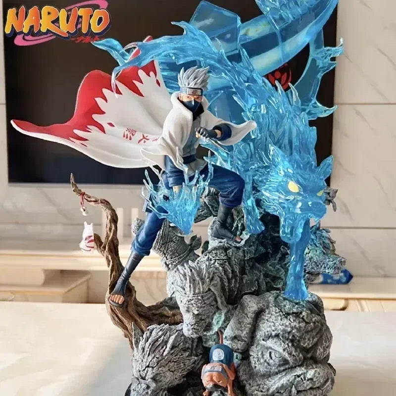 Naruto Namikaze Minato, or Hatake Kakashi Figure