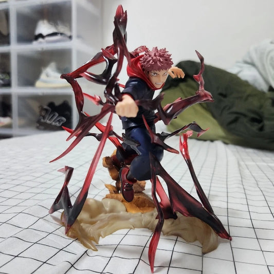 Jujutsu Kaisen Itadori Yuji punching with effects figure