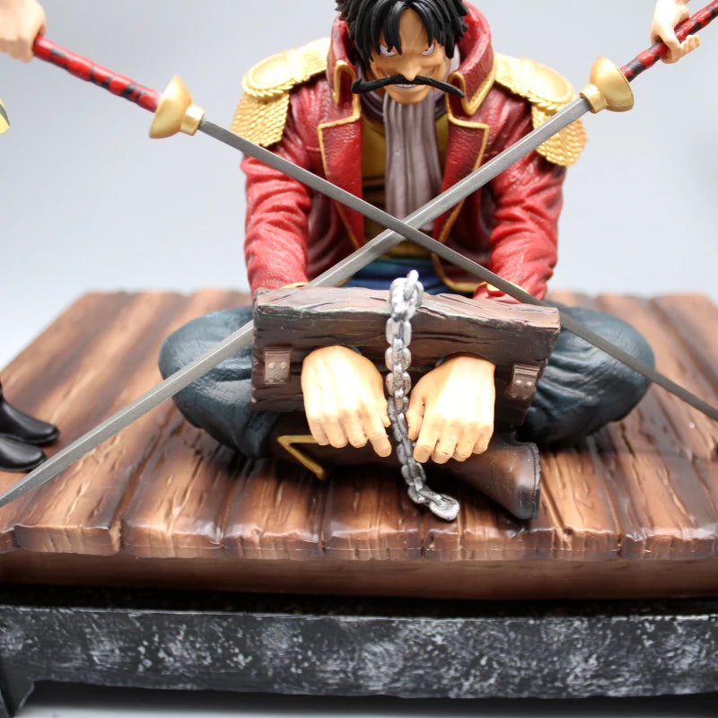 One Piece Gol D Roger Sentenced to Death on Platform figurine set